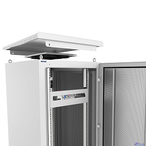 NTSS Шкаф напольный климатический NTSS RT 42U (ШхВхГ) 600x2175x600 мм, 4 профиля 19, с обогревом 400W и вентиляцией, IP55, серый RAL 7035 NTSS-RT42U6060H400VIP55