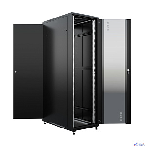 NTSS Шкаф напольный универсальный серверный NTSS R 47U 600х1000мм, 4 профиля 19, двери стекло и сплошная металл, боковые стенки съемные, регулируемые опоры, разобранный, черный RAL 9005 NTSS-R47U60100