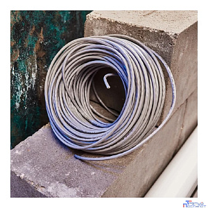 PROconnect (01-0043-3-50) Кабель витая пара омедненный, U/UTP, CCA, CAT 5e, PVC, 4PR, 24AWG, INDOOR, SOLID, серый, 50м