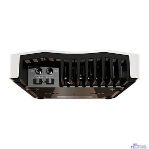 MikroTik CRS304-4XG-IN Коммутатор, 4x 10G RJ45, 1G RJ45, настольный корпус